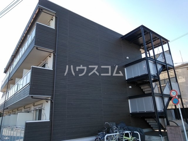 2/30 外観