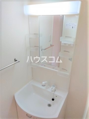 13/30 洗面
