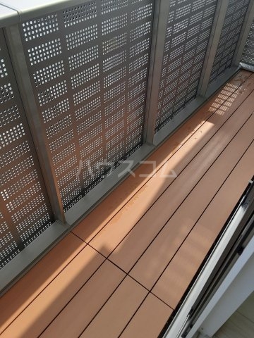 15/26 バルコニー