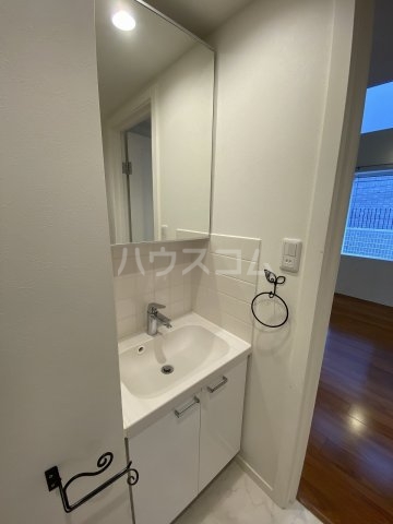 16/30 洗面