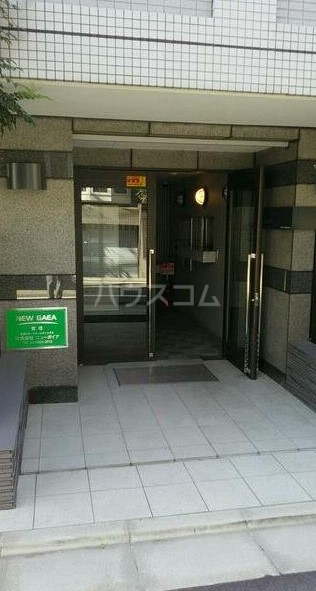 15/20 エントランス