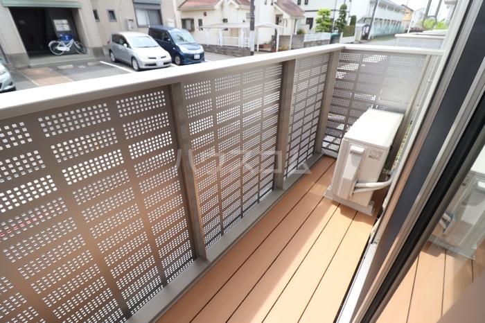 14/23 バルコニー