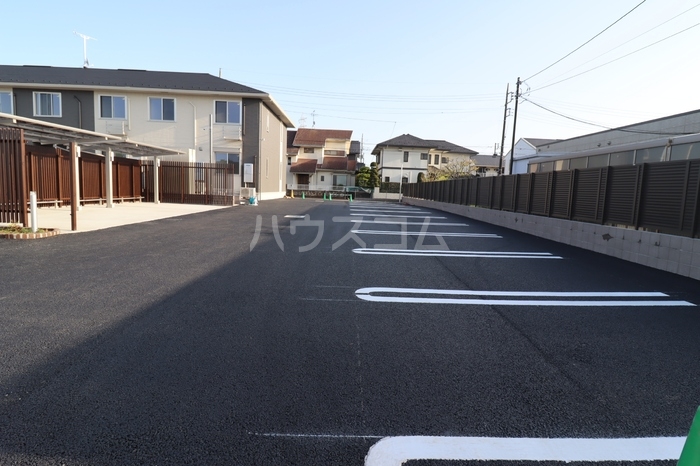 20/23 駐車場