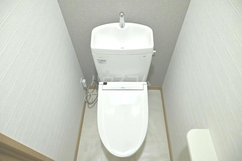 18/30 トイレ