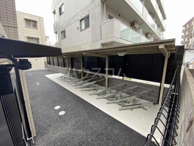 4/14 駐車場