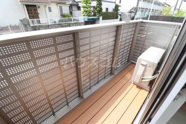 13/23 バルコニー