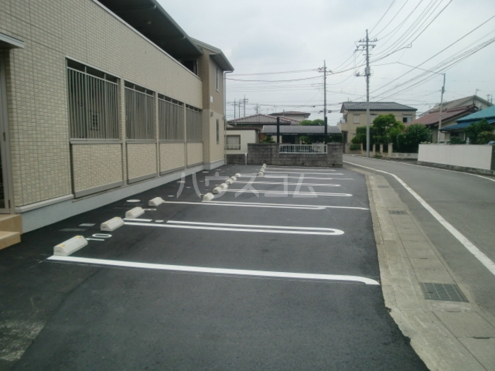 14/16 駐車場
