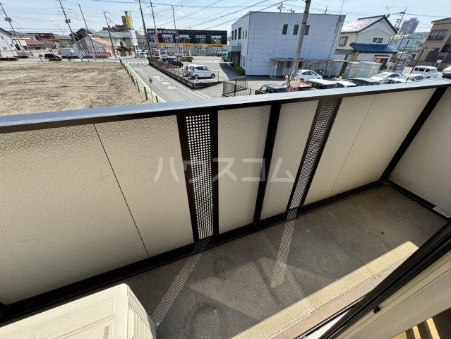 19/28 バルコニー