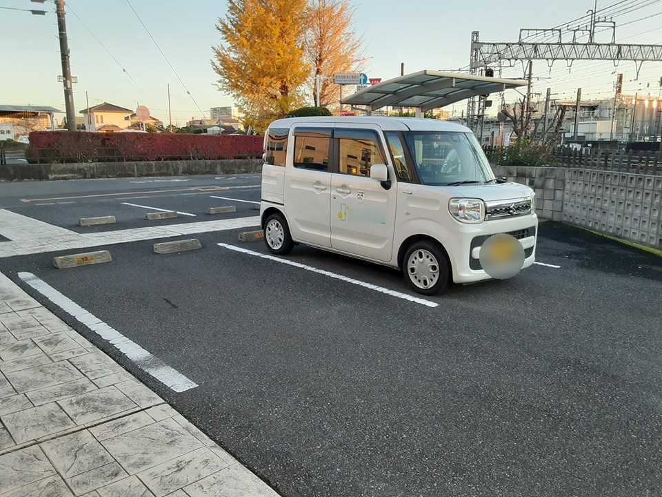 15/18 駐車場