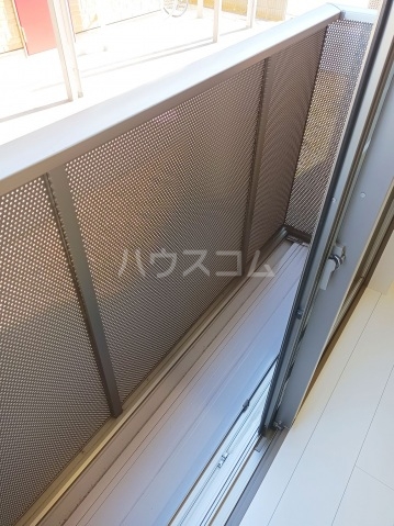 16/27 バルコニー