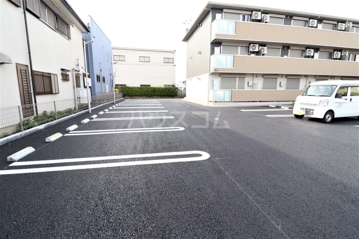 16/26 駐車場