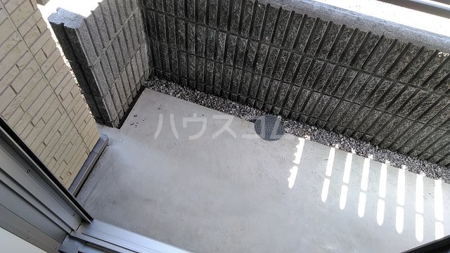 19/30 バルコニー