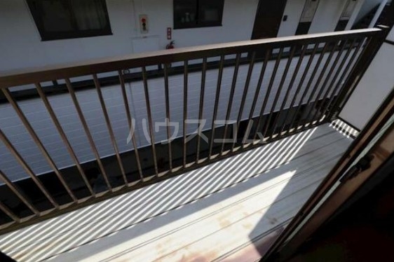 19/30 バルコニー