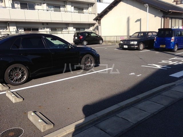 16/24 駐車場