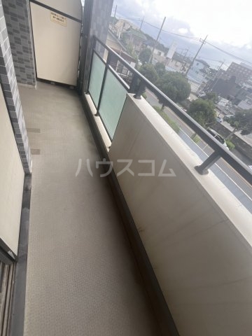 20/30 バルコニー