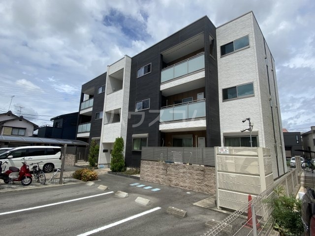 2/30 外観