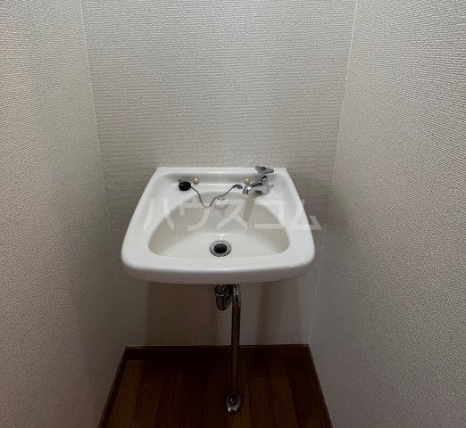 17/30 洗面