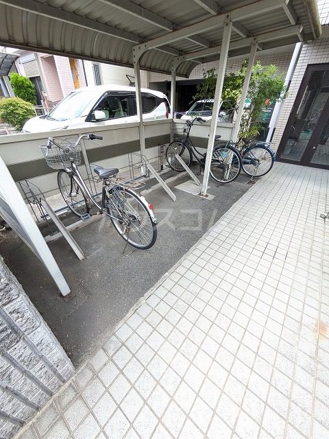4/10 駐車場