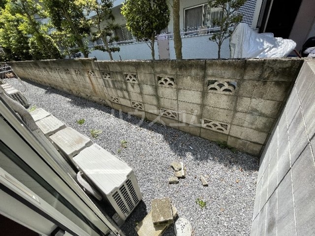 17/29 バルコニー