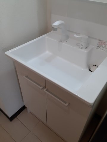 18/30 洗面