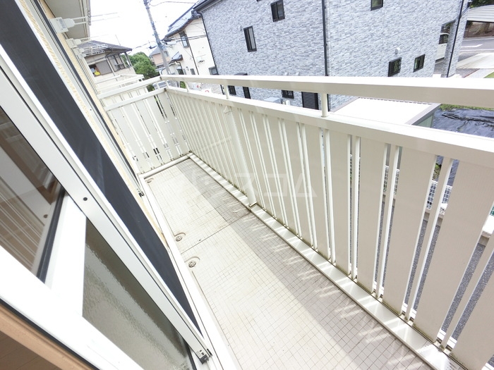 13/18 バルコニー
