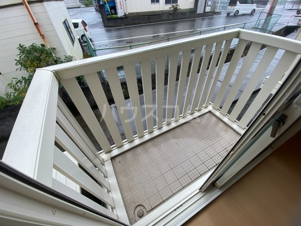 20/25 バルコニー