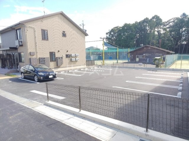 4/10 駐車場