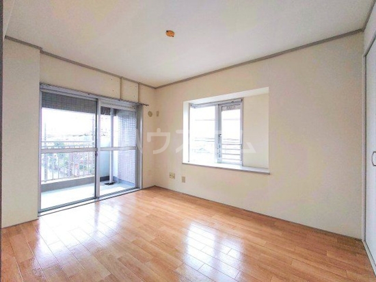 15/23 バルコニー