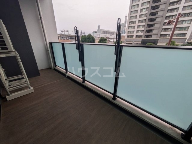 19/30 バルコニー