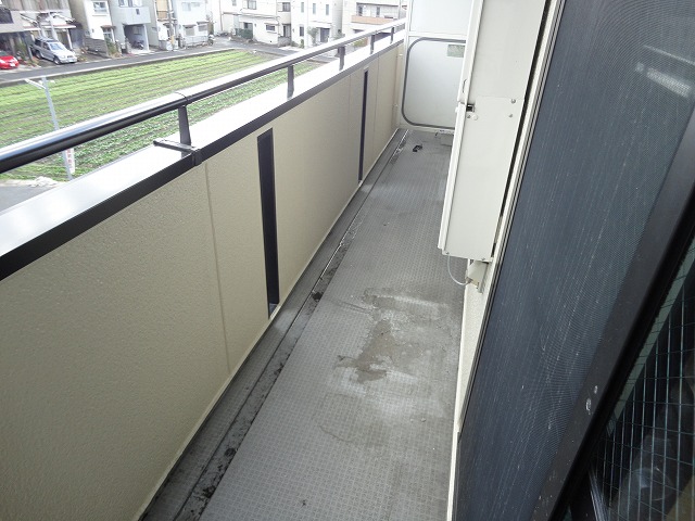 22/30 バルコニー