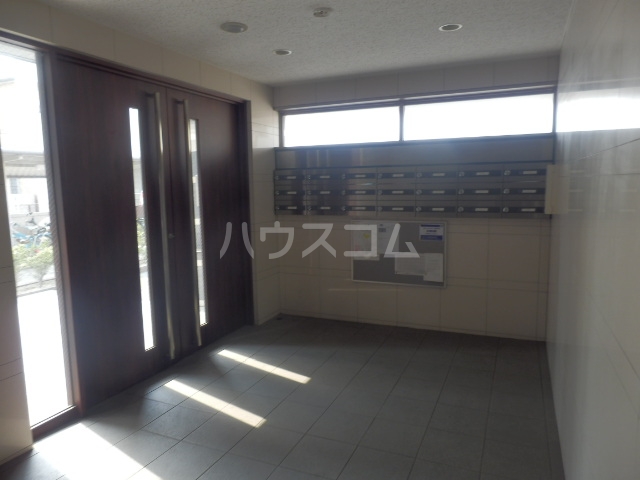 2/8 エントランス