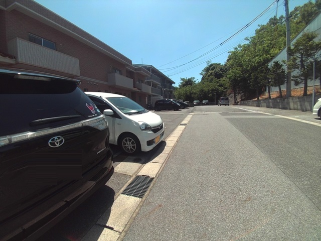 2/10 駐車場