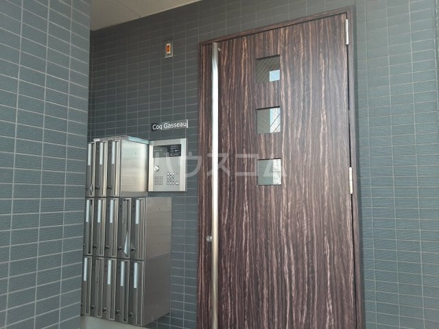 21/29 エントランス