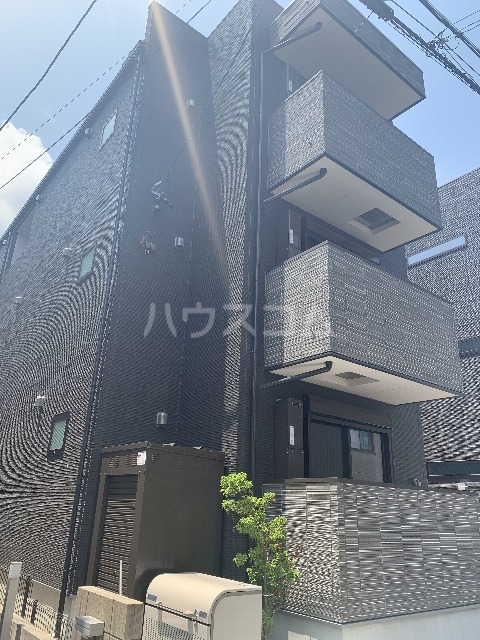 2/11 外観