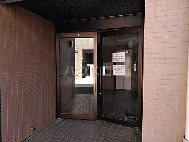 29/30 エントランス