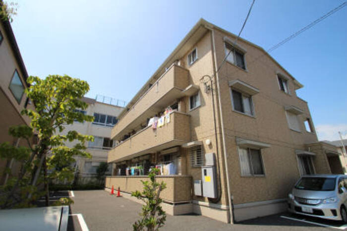 ヴェルドミールIの外観