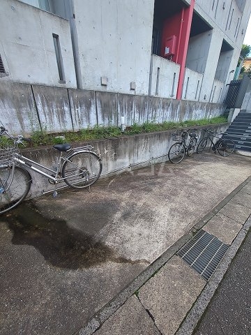 26/30 駐車場