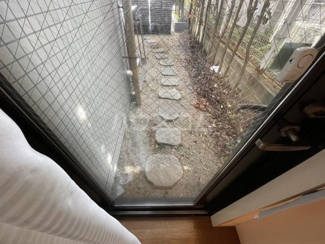 16/25 バルコニー