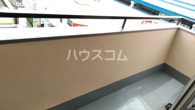 16/27 バルコニー