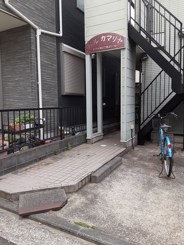 29/30 エントランス