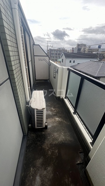 19/30 バルコニー