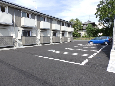 15/26 駐車場