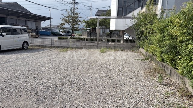 21/24 駐車場