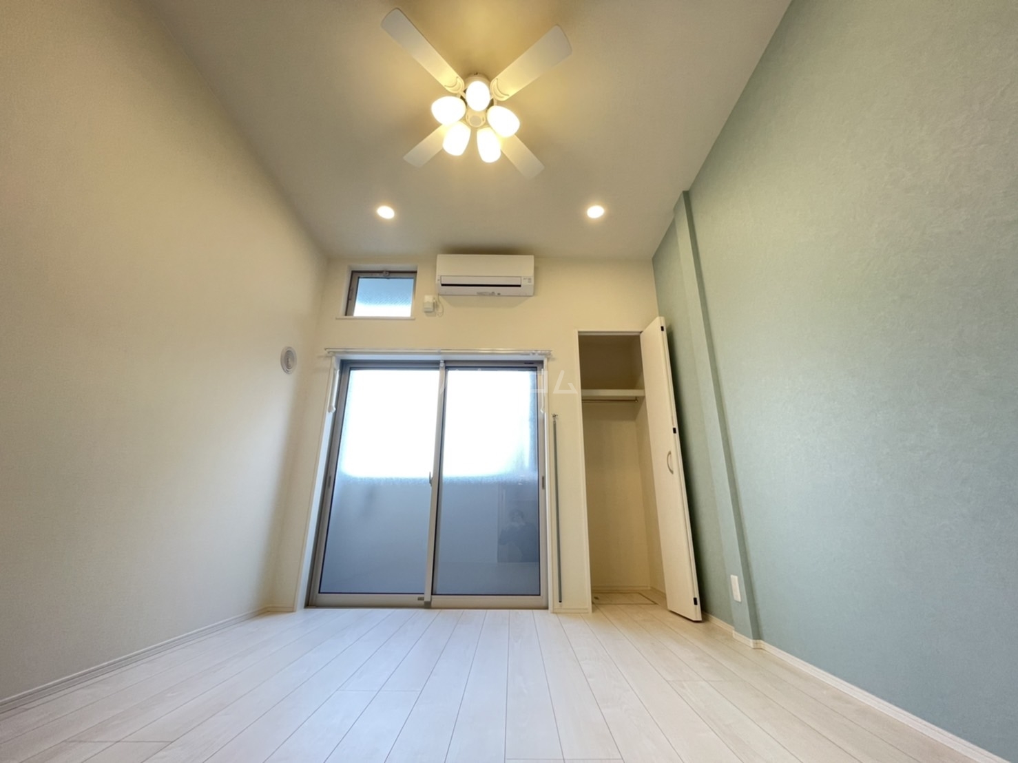 4/26 リビング/ダイニング