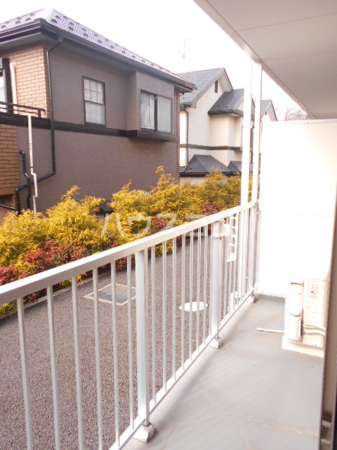 18/28 バルコニー