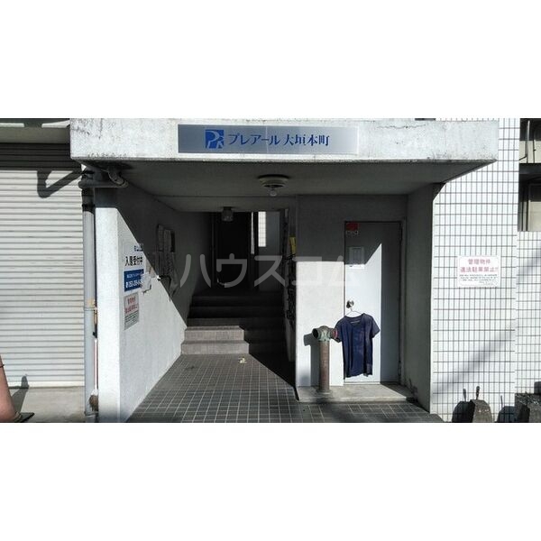 14/18 エントランス