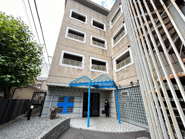 2/30 外観