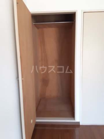 13/30 収納