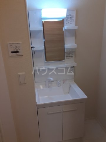 17/30 洗面