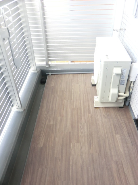 17/25 バルコニー